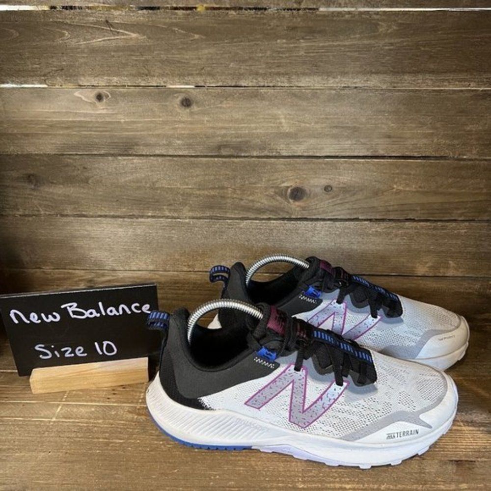 Womens New Balance Dynasoft Nitrel V4 Trail Running Shoes Sneakers Size 10 B